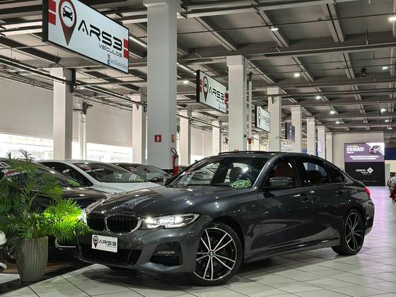 BMW 320i 2.0 16V TURBO GASOLINA M SPORT AUTOMÁTICO BMW 320i 2.0 16V TURBO GASOLINA M SPORT AUTOMÁTICO